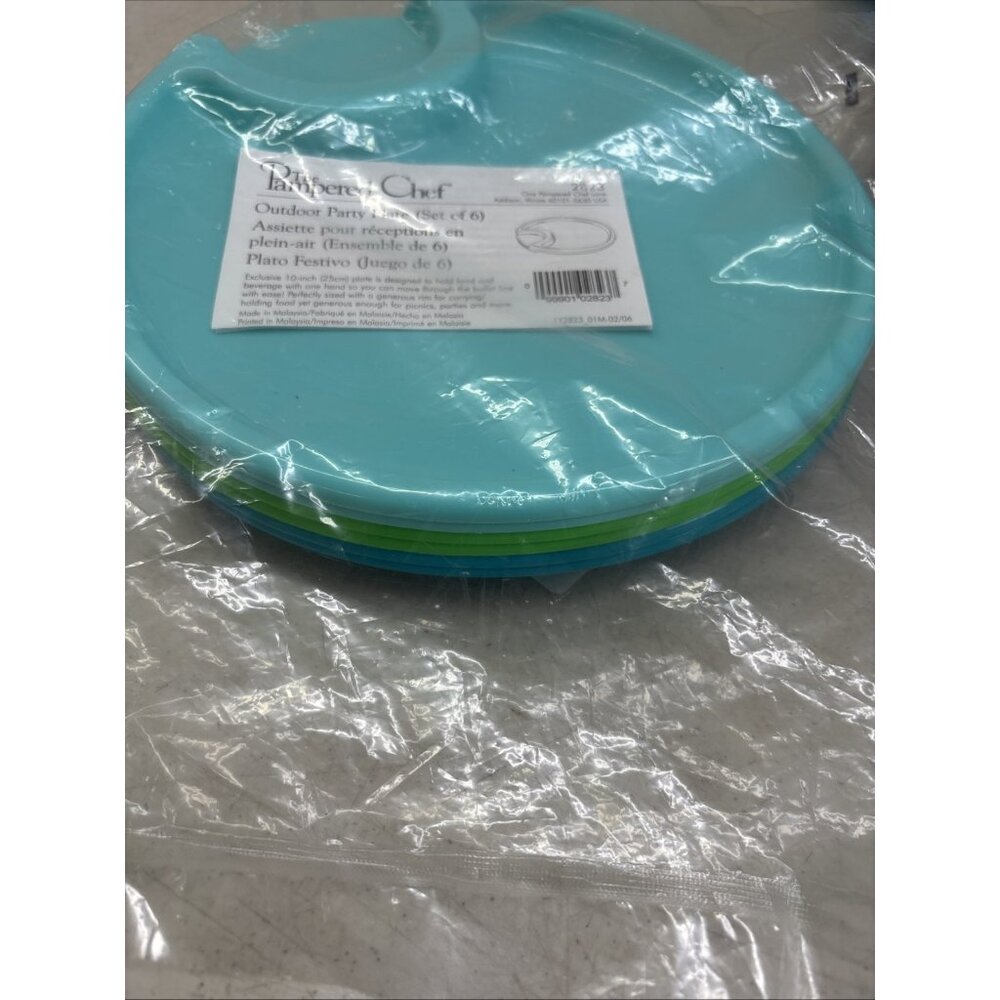 (6) PAMPERED CHEF Complete Set #2823Outdoor Party Plates 10"